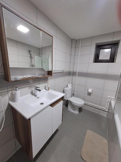 Ivan'S Guesthouse Парасин Экстерьер фото