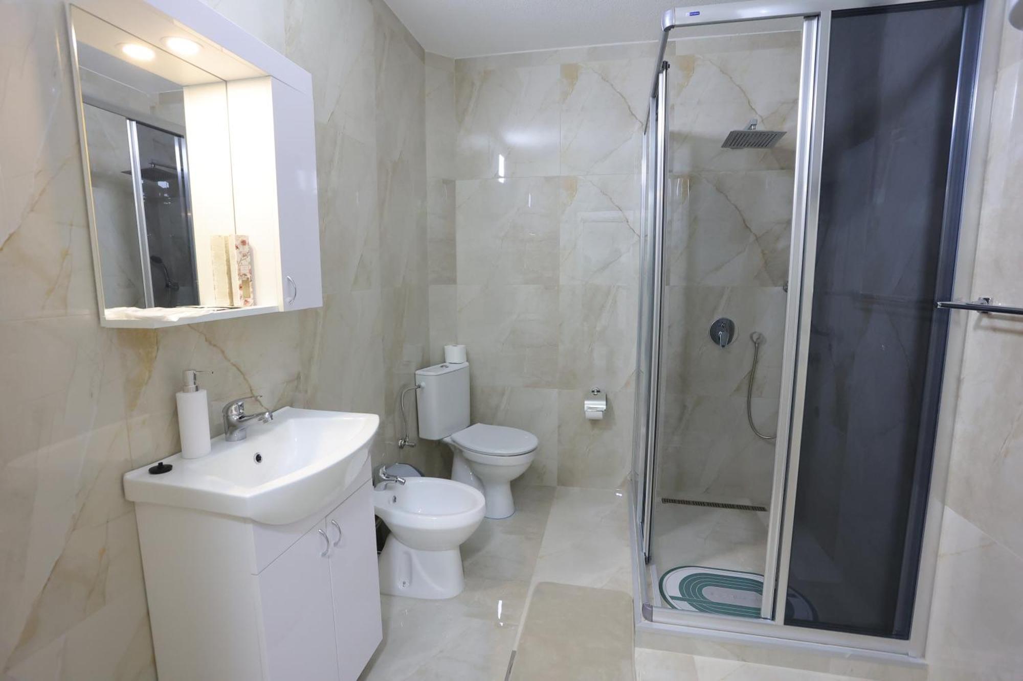 Ivan'S Guesthouse Парасин Экстерьер фото