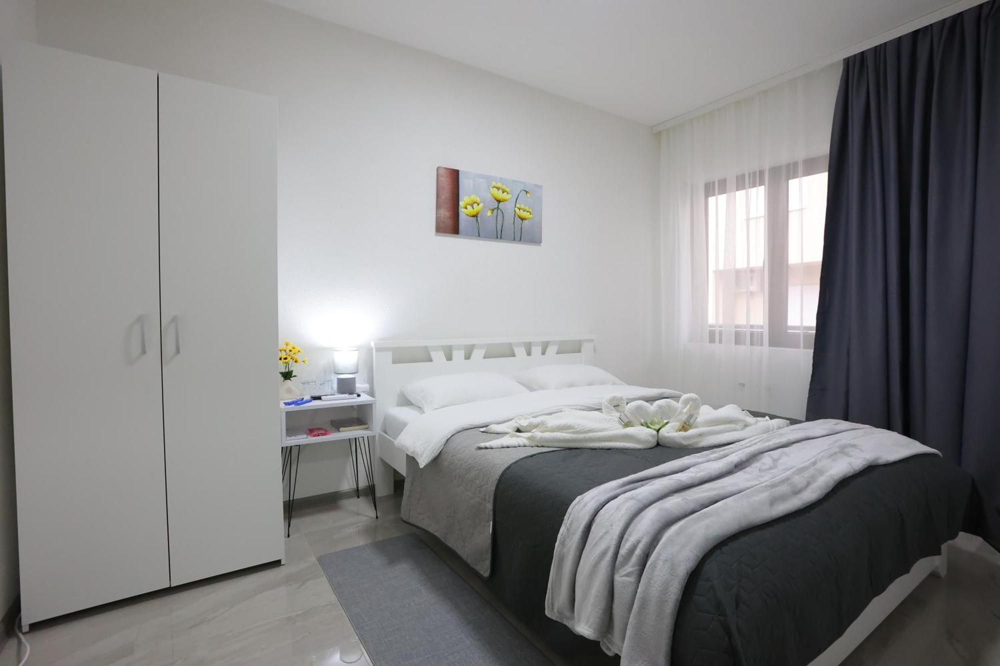 Ivan'S Guesthouse Парасин Экстерьер фото